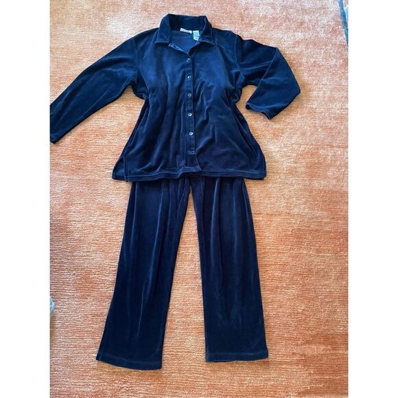 Liz Claiborne 2-pc Navy Blue Velour Tracksuit - Picture 1 of 9